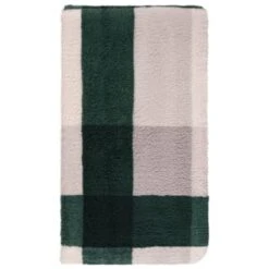 B&M Highland Green Check Sherpa Doublesided Throw 8 B&M Highland Green Check Sherpa Doublesided Throw -Household Product Store 388770 highland green check sherpa throw 2
